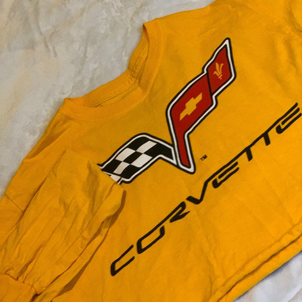 Cropped Graphic Long sleeve!🤎💛🔑